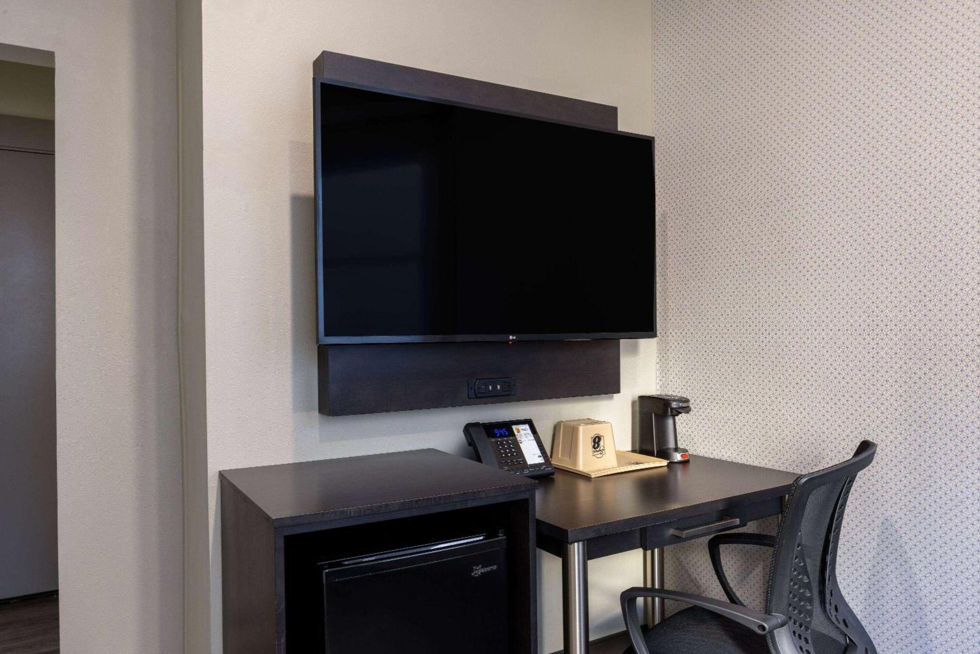 Super 8 By Wyndham San Francisco/union Square Area Hotel